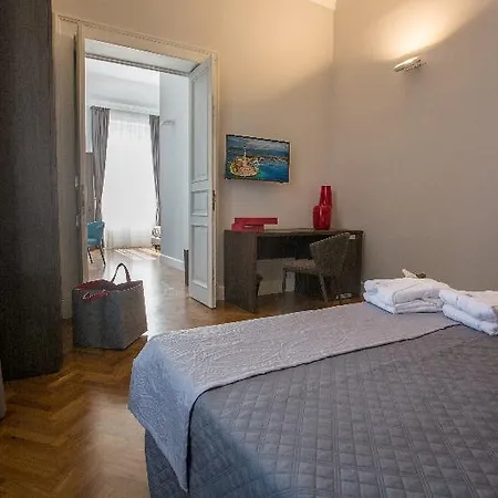 Re Vittorio De Luxe 4* Messina